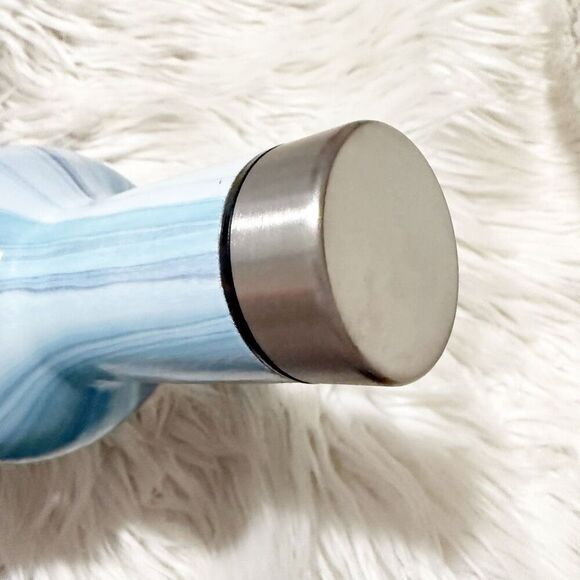 SIMPLE MODERN | NWOT Blue White Gray Marble "Ocean Quartz" Wine Bottle | 25 oz - Picture 5 of 8